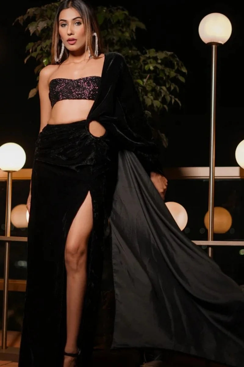 Shweta Yadav In Get Serious Drape Saree