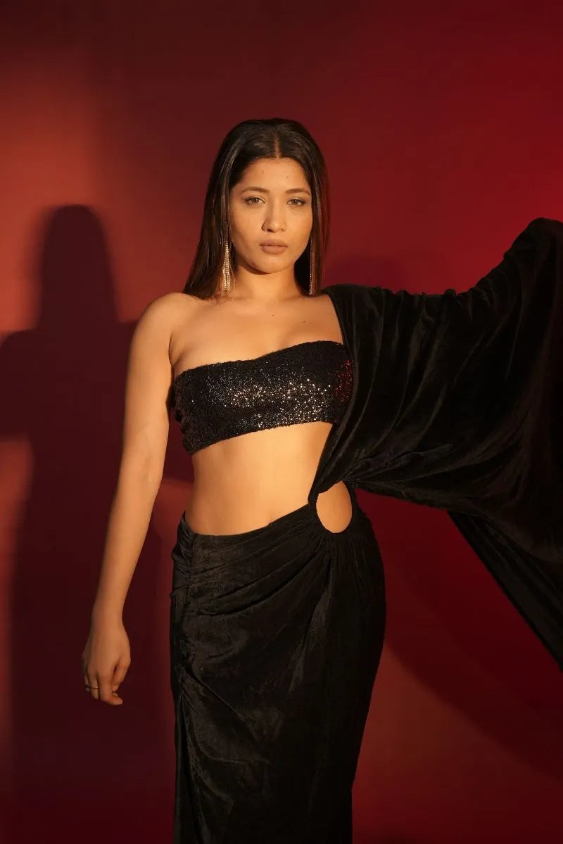 Sakshi Shrivas In Get Serious Drape Sareee